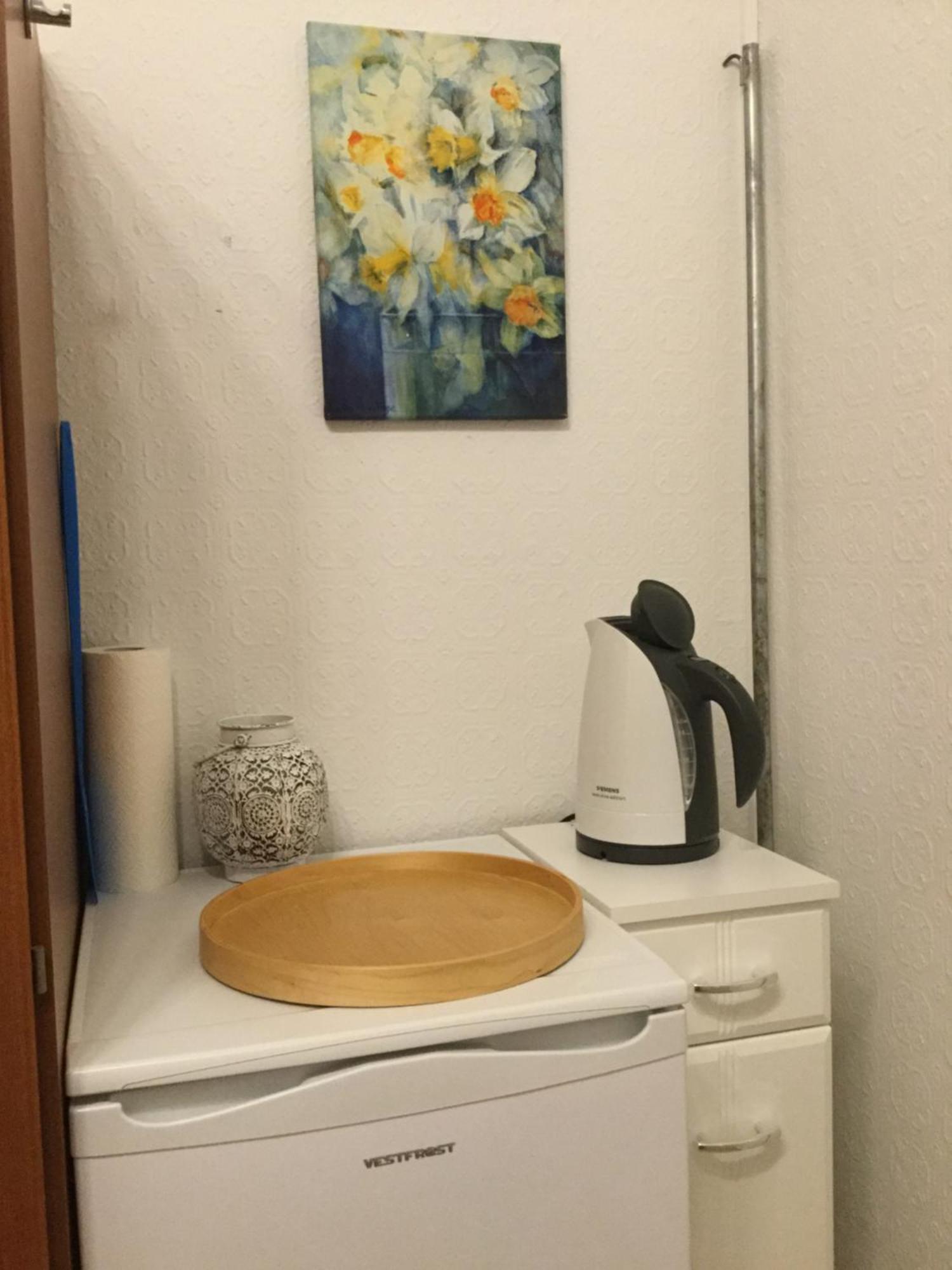 Ferienhaus Us lütt Hus und das Zimmer Linde im Haupthaus Oldenburg Habitación foto